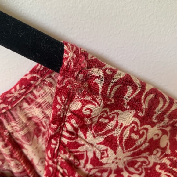 Patterned Blouse - Picture 3 of 6